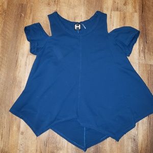 H by bordeaux Tops - H by Bordeaux Cold Shoulder Swing Top H by bordeaux Tops - H by Bordeaux Cold Shoulder Swing Top